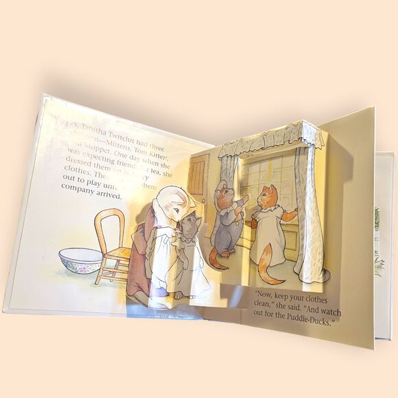 Vtg Tom Kitten pop-up book - Picture 2 of 6